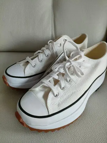 새상품 컨버스 런스타하이크 화이트 25.5cm 새상품 미사용