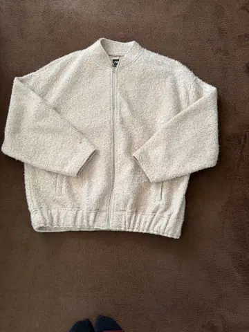 ZARA 부클레 오버사이즈 봄버 자켓 M-L