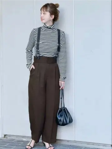 브라운 서스펜더 와이드 팬츠