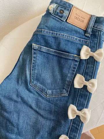 Tu es mon TRESOR 리본 데님