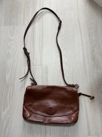 genten 브라운 가죽 숄더백