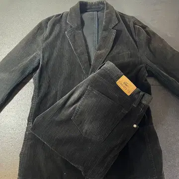 LACOSTE 블랙 코듀로이 자켓 팬츠 셋업