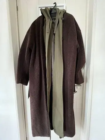 CLANE 밀리터리 레이어 보아 코트