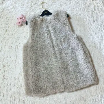 새상품급 앙피로 에코 퍼 베스트