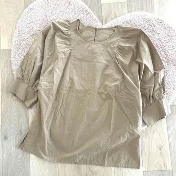 심플리시떼 개더 디자인 칠부 소매 블라우스 심플 깔끔 베이직