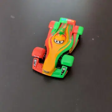 토미카 카즈 립 클러치 고스키 단종