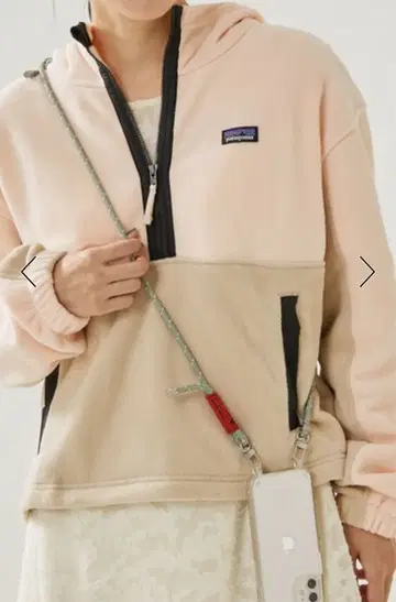 키즈 마이크로디니 크롭 후디 풀오버 파타고니아 플리스