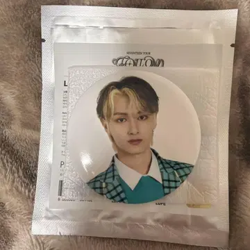 SEVENTEEN 준 follow 캔뱃지