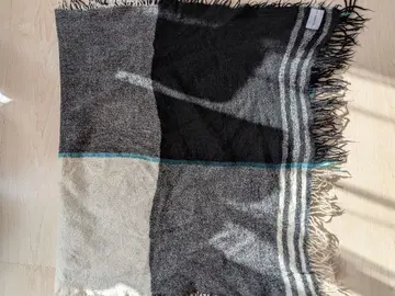 TSUMORI CHISA 어깨 숄 짧지만 머플러로도