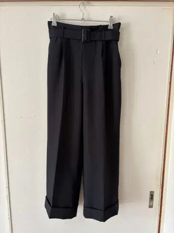 [새상품급] green label relaxing 벨트 와이드 팬츠 38