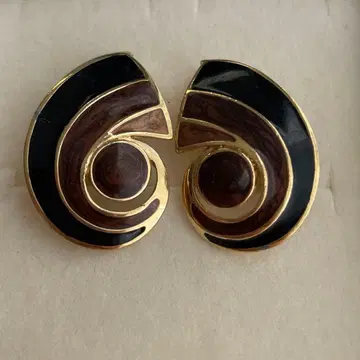 TRIFARI 빈티지 귀찌