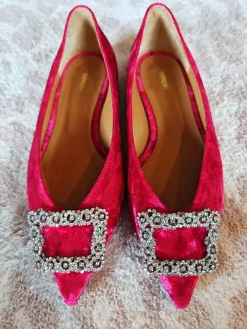 새상품급 PIPPICHIC 피치식 벨로아 비쥬 펌프스 37