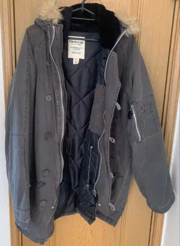 DenimLab 퍼 달린 모즈 코트 M