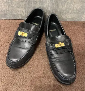 PIPPICHIC의 턴락 골드 로퍼