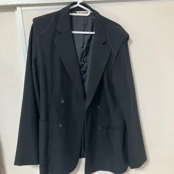 완판템 PINUE 자켓