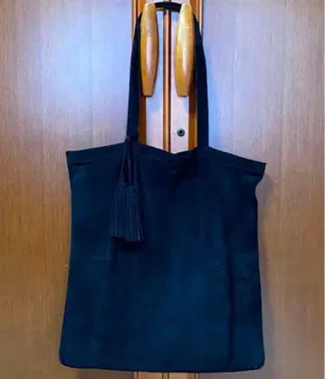 ACATE 아카테 피그 스웨이드 발수 토트백 새상품급