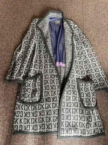 GK 로고 이타리야 그레이 블랙 롱 코트 11호