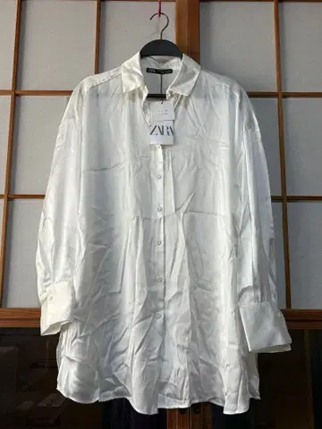 ZARA 화이트 실크 터치 긴팔 셔츠 L