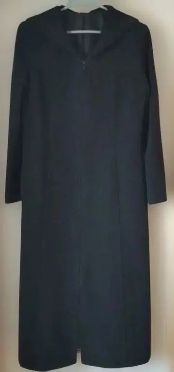 다크 그레이 후드 부착 롱 코트 집업 사이즈 38호 새상품급