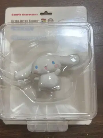 시나모롤 시나몬 UDF 울트라 디테일 피규어