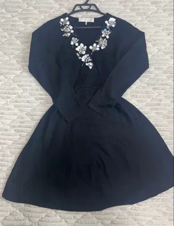 Chesty 니트 카슈쿨 원피스