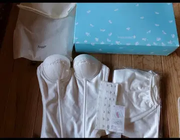 허그 브라이덜 이너 세트