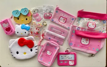 헬로키티 캐릭터 굿즈 세트