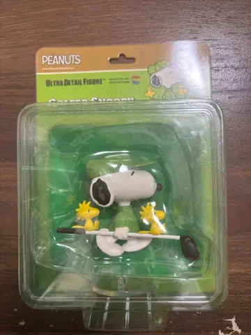 PEANUTS 스누피 UDF 울트라 디테일 피규어