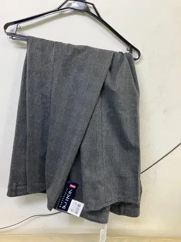 EDWIN 그레이 체크 무늬 슬랙스