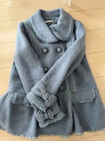 엑시즈팜 라이트 블루 더블 브레스트 코트