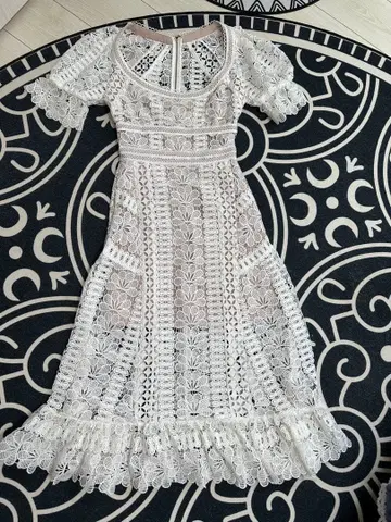 셀프 포트레이트 반팔 무릎 기장 원피스 사이즈 6