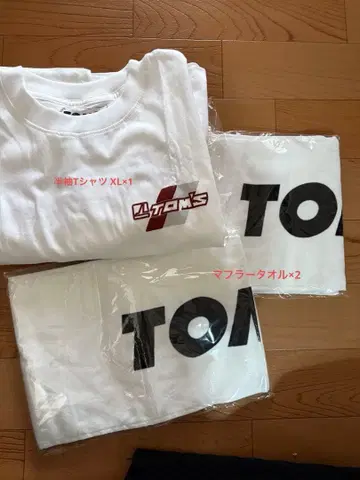 TOM'S 머플러 타월/반팔 T셔츠