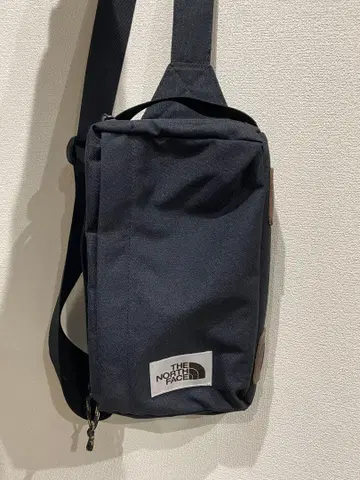 THE NORTH FACE 숄더백 블랙 새상품급!
