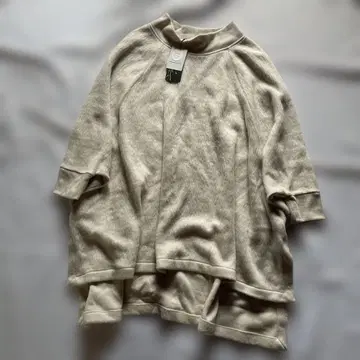 새상품 PISANO 정가 18700엔 오버 사이즈 니트 긴팔 L