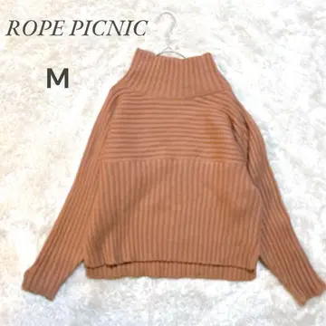 [로페피크닉] 리브 하이넥 스웨터 M 사이즈 루즈핏