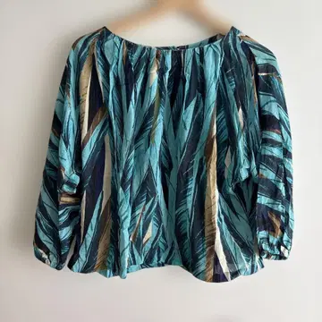 MOGA 잎 패턴 프린트 7부 소매 블라우스