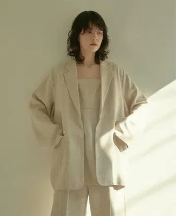 dium. summer tweed over jacket