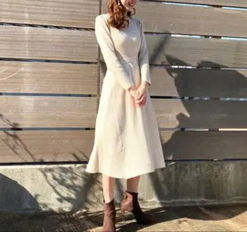 아이보리 니트 원피스 긴팔