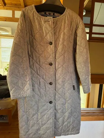 LAVENHAM 그레이 퀼팅 코트 사이즈 36