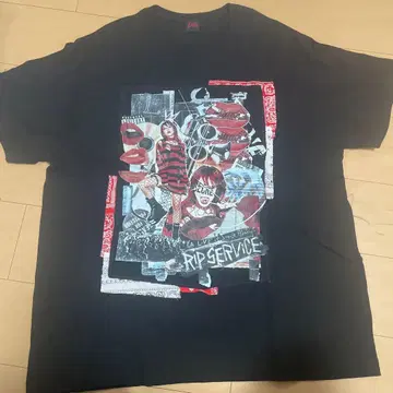 RIP SERVICE 블랙 T셔츠 LISA