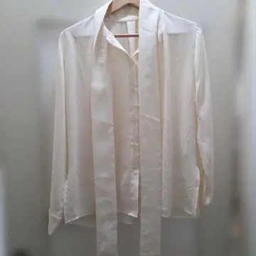 B-THREE 아이보리 긴팔 셔츠 M