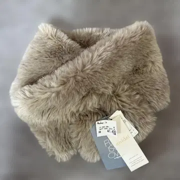 [미사용 택 포함] 스나이델/snidel 퍼 티펫 베이지 프리