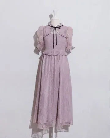 pium 레이스 케이프 셔링 롱 원피스 핑크