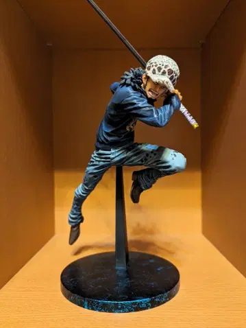 원피스 MAXIMATIC 로 리페인트 피규어