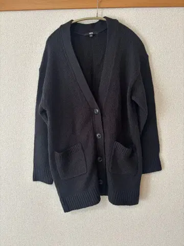 블랙 가디건 버튼 포함 UNIQLO 새상품급