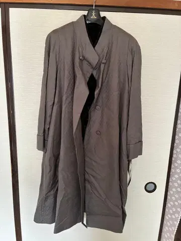 실크 안감 롱 코트 누트리아 프리 사이즈 미사용품