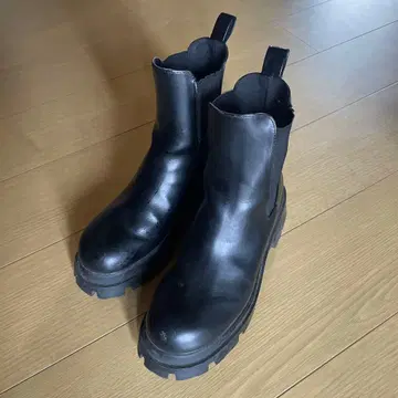 ZARA 사이드 고어 부츠 블랙 EU38