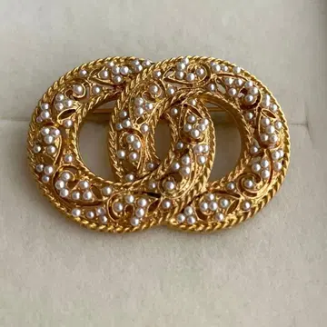 빈티지 골드 컬러 브로치