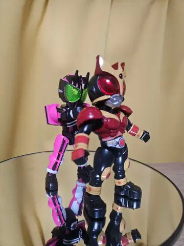 퀵 빌더즈 완성품 가면라이더 디케이드 & 쿠우가 세트