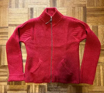 45RPM 빨간색 지퍼 니트 스웨터